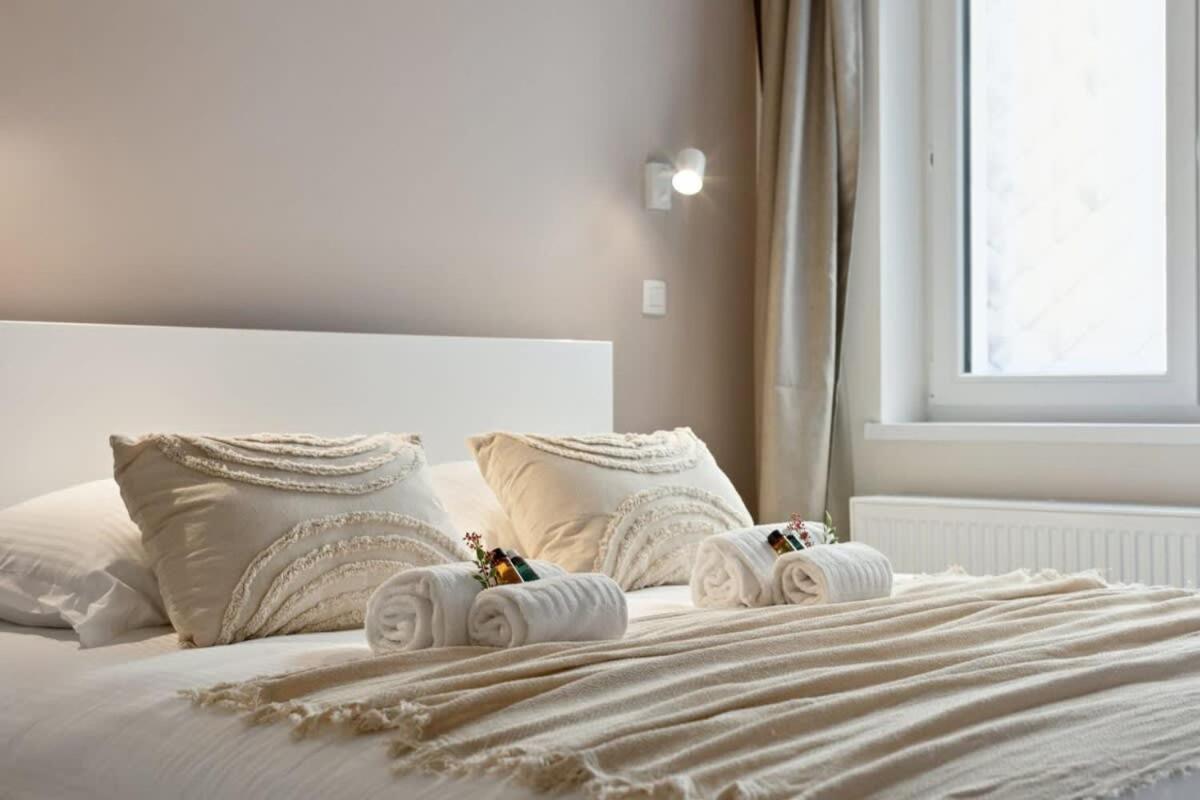 Alejandro - Lovely 2 Bedroom Apartment In Oostende Buitenkant foto